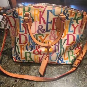 Dooney & Bourke